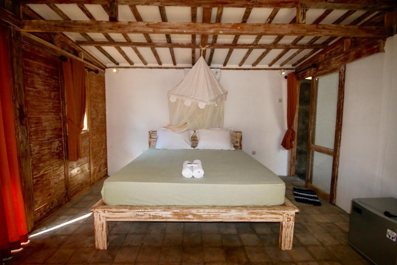 Mimpi Bungalow Gili Meno Exterior photo
