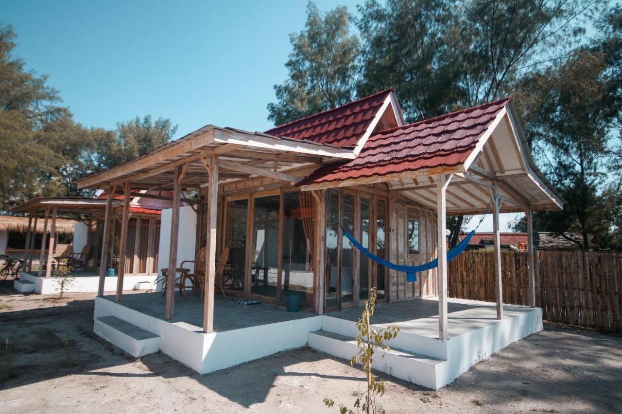 Mimpi Bungalow Gili Meno Exterior photo