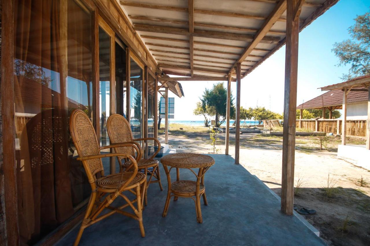 Mimpi Bungalow Gili Meno Exterior photo